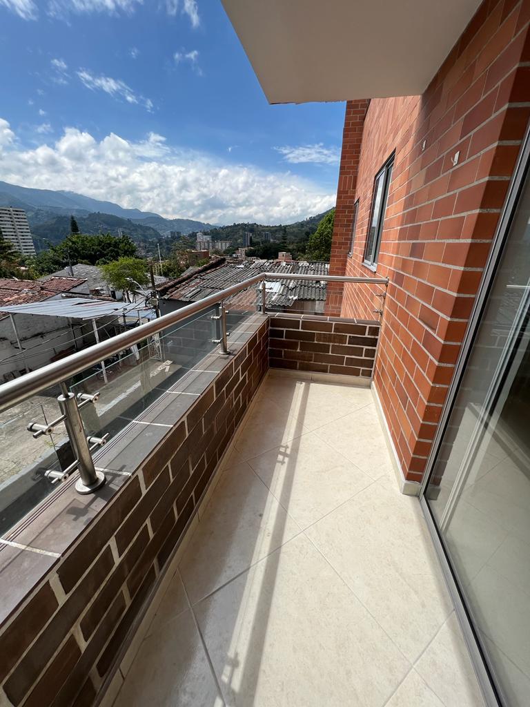 Foto Apartamento en Venta en Sur, Medellín, Antioquia - $ 300.000.000 - doVKUI2619 - BienesOnLine