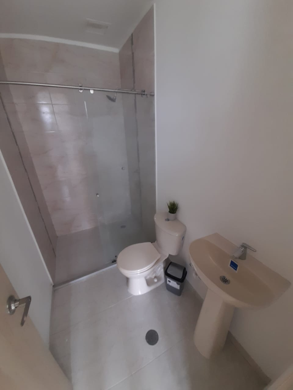 Apartaestudio EN ARRIENDO EN Bellavista, código: 1047031 - 6