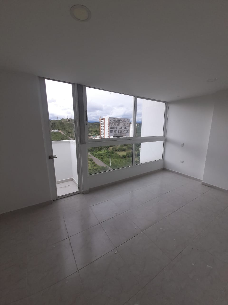 Apartaestudio EN ARRIENDO EN Bellavista, código: 1047031 - 9