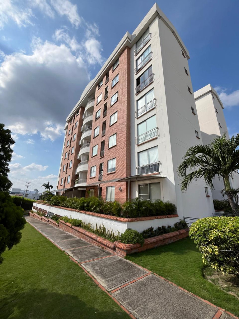 APARTAMENTO EDIFICIO PLENITUD B, Vía Al Tennis, Cúcuta
