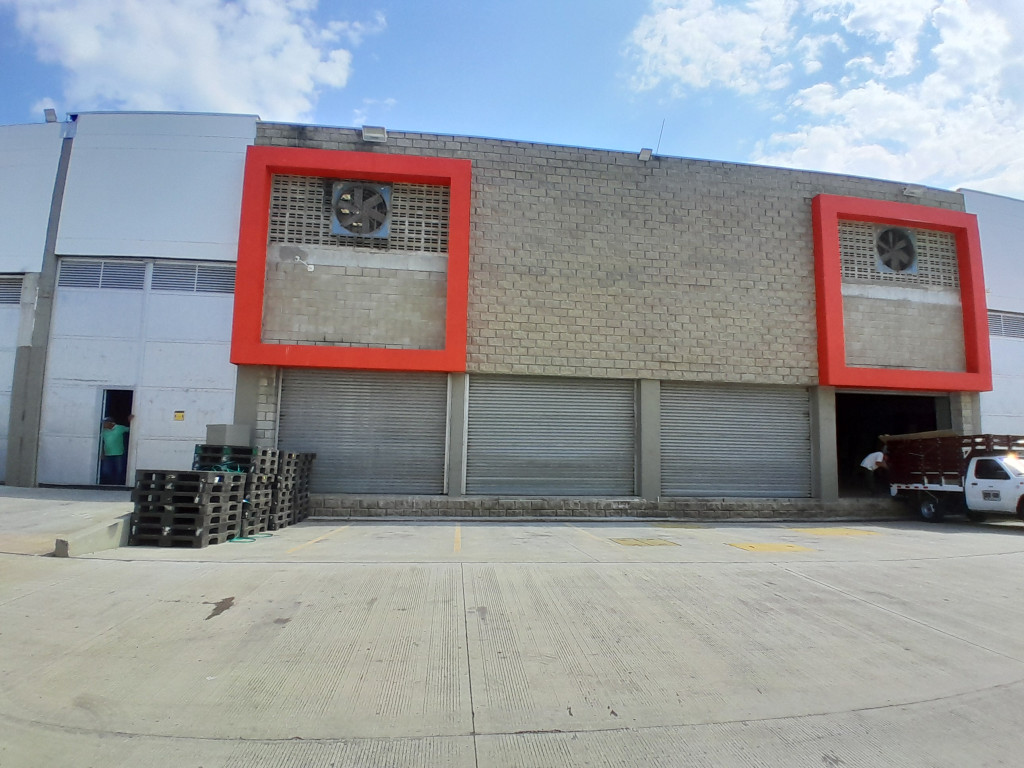 Bodega EN ARRIENDO EN La Loma, código: 10241756 - 0