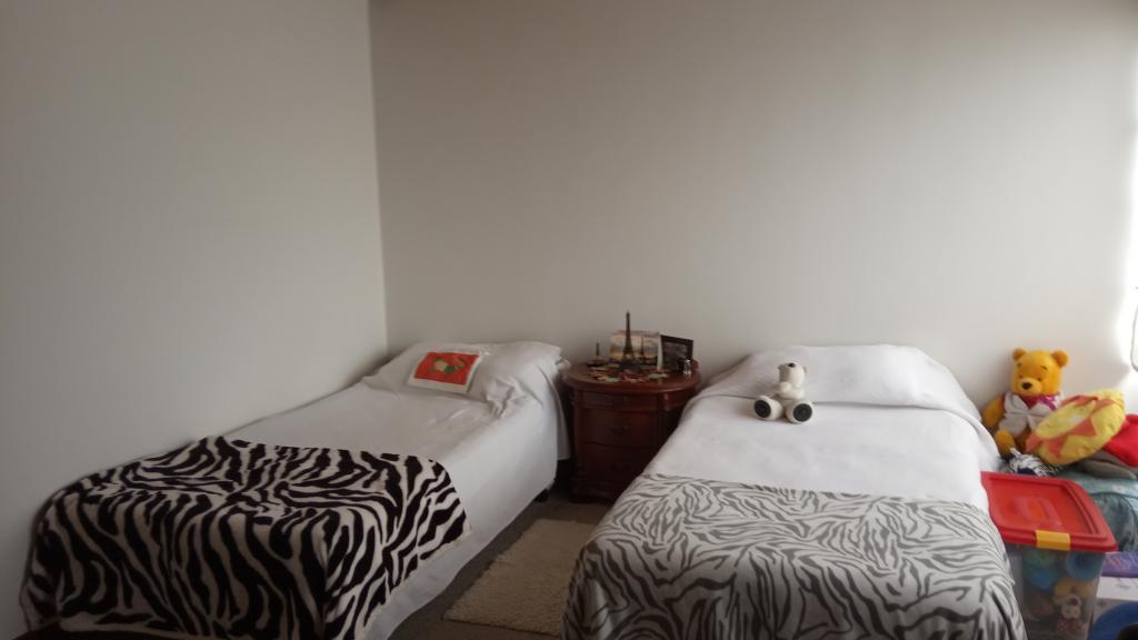 Piso – Bogotá, Santa Bárbara, Localidad Usaquén - Más