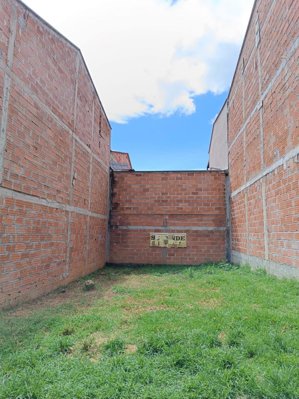 Lote EN VENTA EN Sin Barrio, código: 108610 - 3