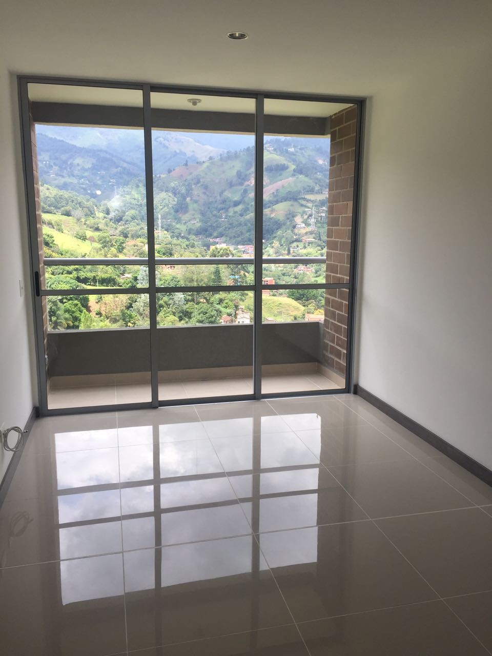 Foto Apartamento en Venta en Centro, Envigado, Antioquia - $ 489.000.000 - doVMUR10797 - BienesOnLine