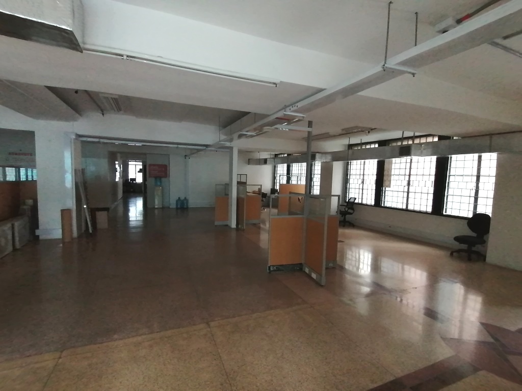 Oficina EN VENTA EN Sin Barrio, código: 107148 - 1