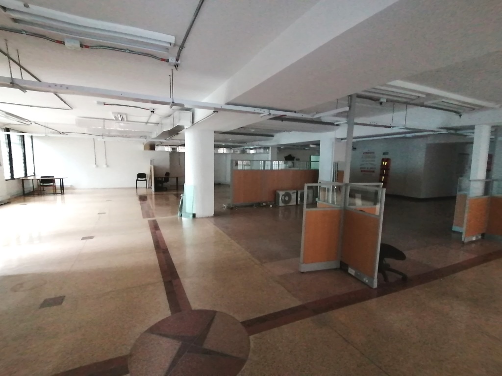 Oficina EN VENTA EN Sin Barrio, código: 107148 - 0