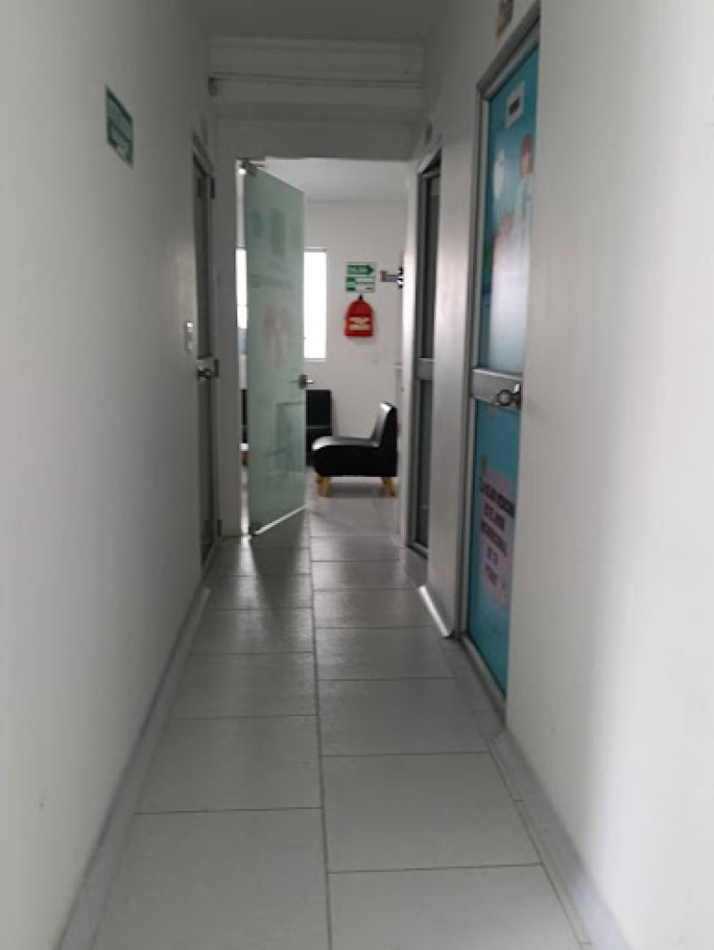 Comercial (Casa Para Comercio) En Arriendo - La Cabrera El Refugio, Bogotá