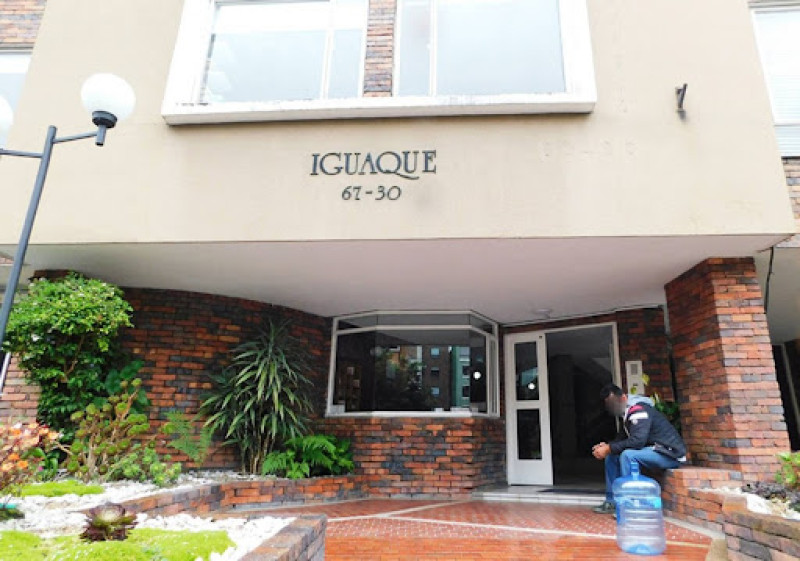 Apartamento En Arriendo - Los Rosales, Bogotá