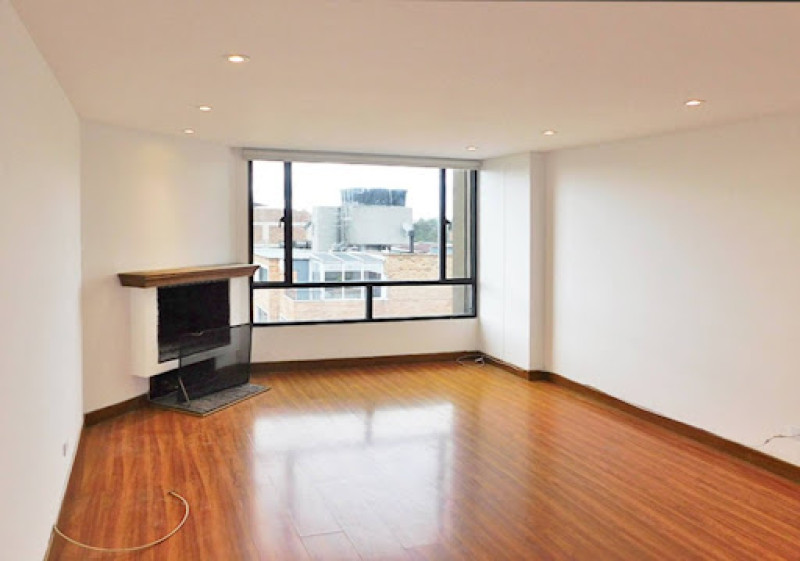 Apartamento En Arriendo - Los Rosales, Bogotá