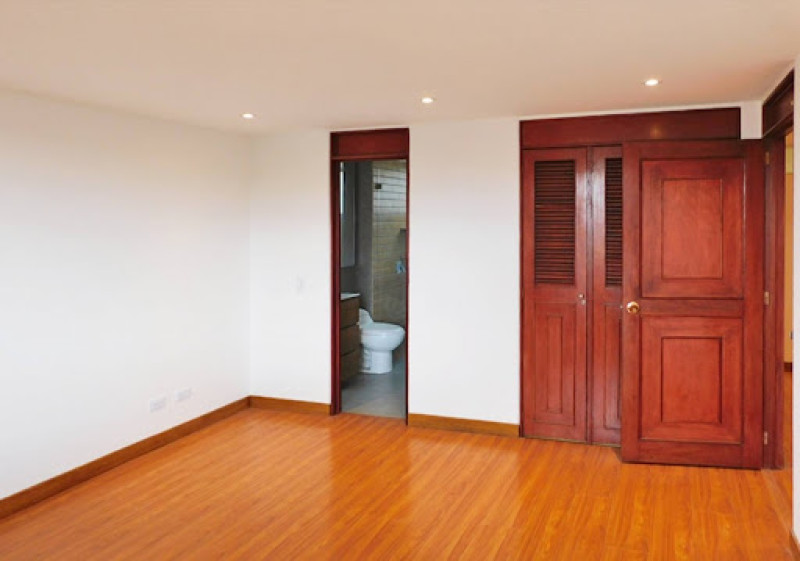 Apartamento En Arriendo - Los Rosales, Bogotá