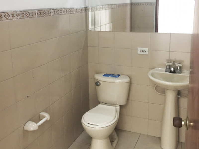 Local En Venta - Puente Largo, Bogotá
