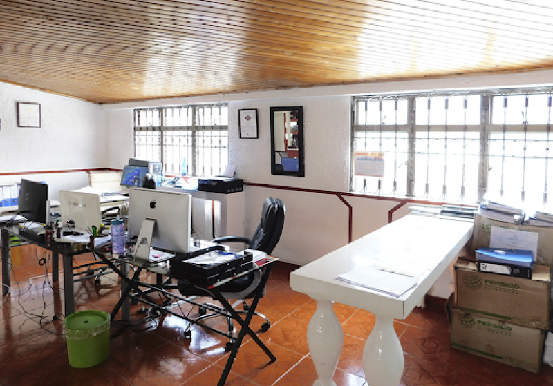 Casa En Venta - San Fernando, Bogotá