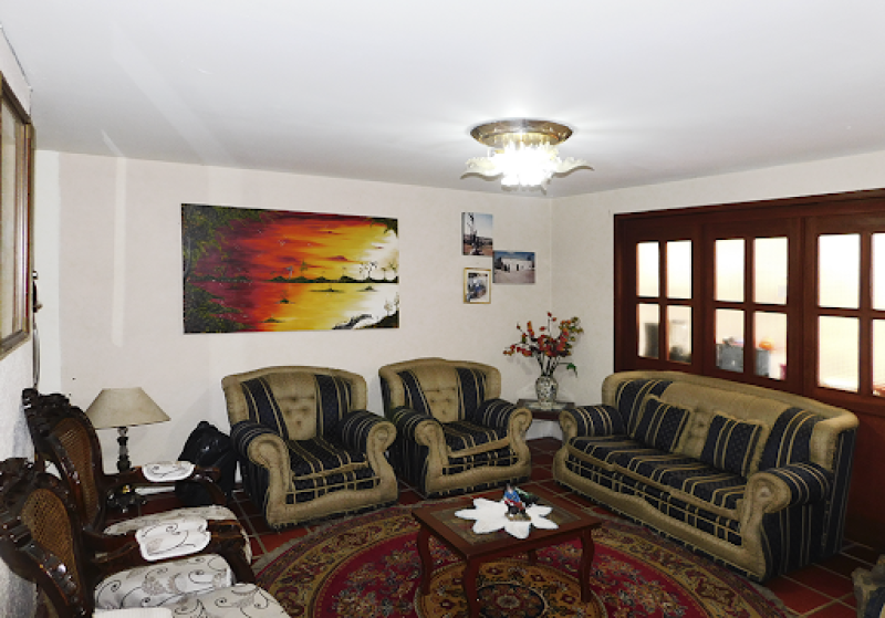 Casa En Venta - San Fernando, Bogotá