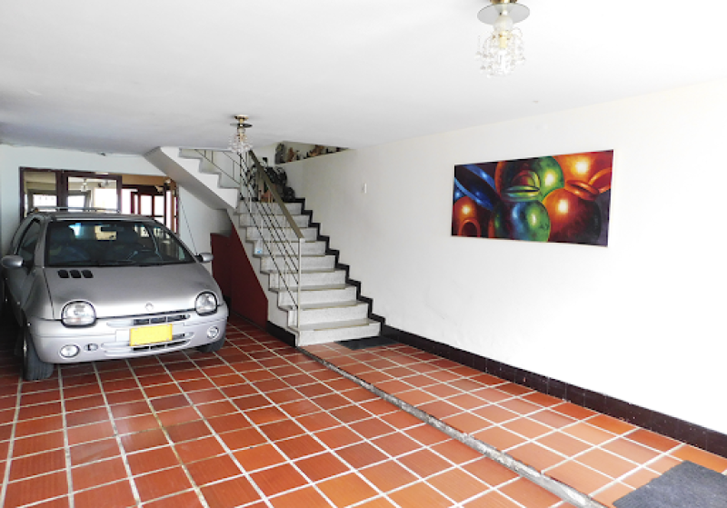 Casa En Venta - San Fernando, Bogotá