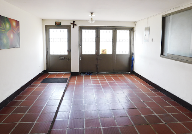 Casa En Venta - San Fernando, Bogotá