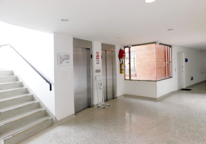 Consultorio En Venta - El Lago, Bogotá
