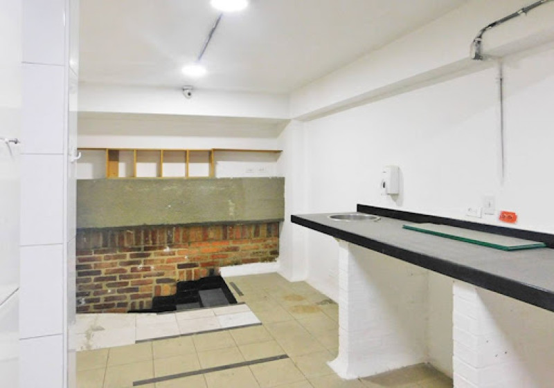 Local En Arriendo - Santa Barbara Oriental, Bogotá