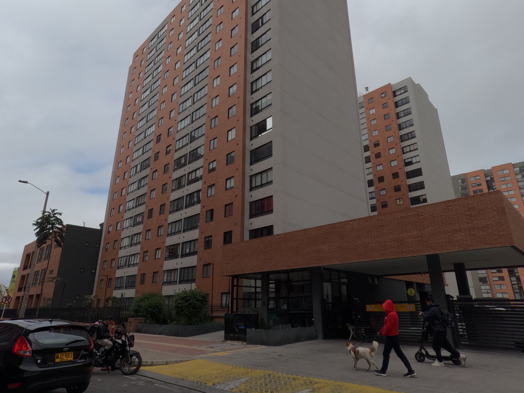 APARTAMENTO CARRERA 14 N 172 B 45, Alameda 170, Bogotá en Ciudad La Salle