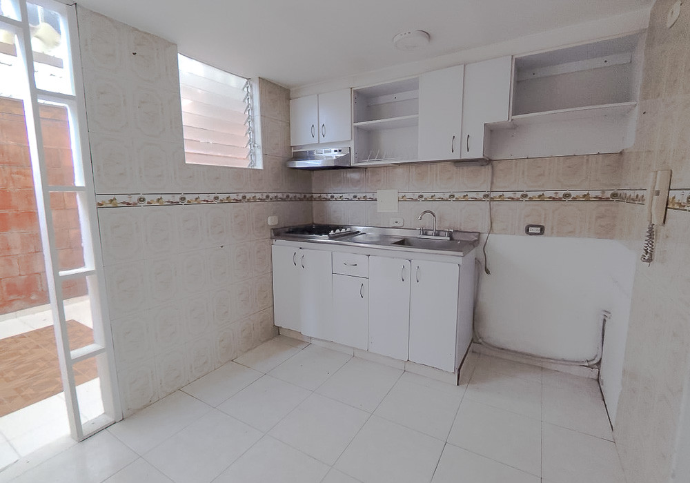 Casa En Venta - San Antonio Norte, Bogotá