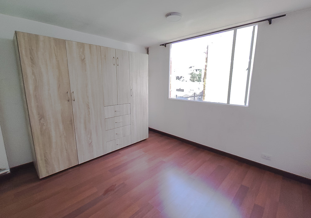 Casa En Venta - San Antonio Norte, Bogotá