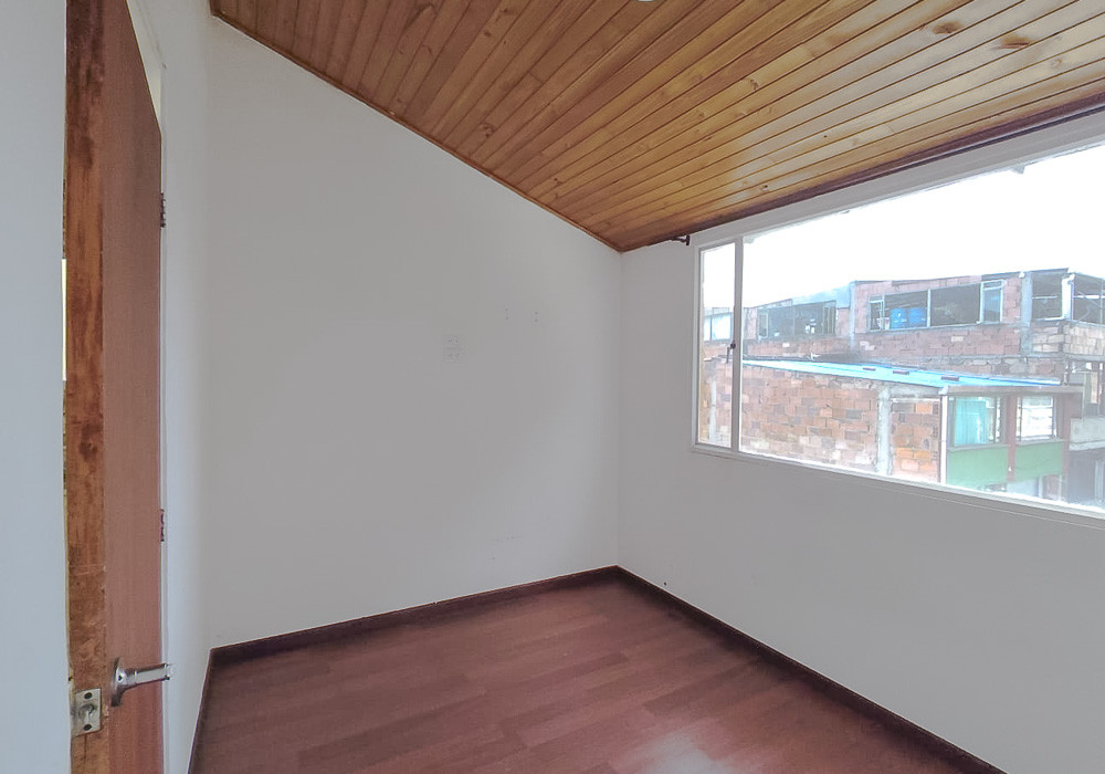 Casa En Venta - San Antonio Norte, Bogotá