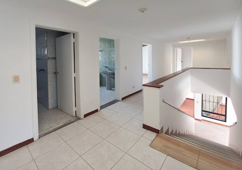Casa - Apartamento(S) En Venta - Normandía, Bogotá