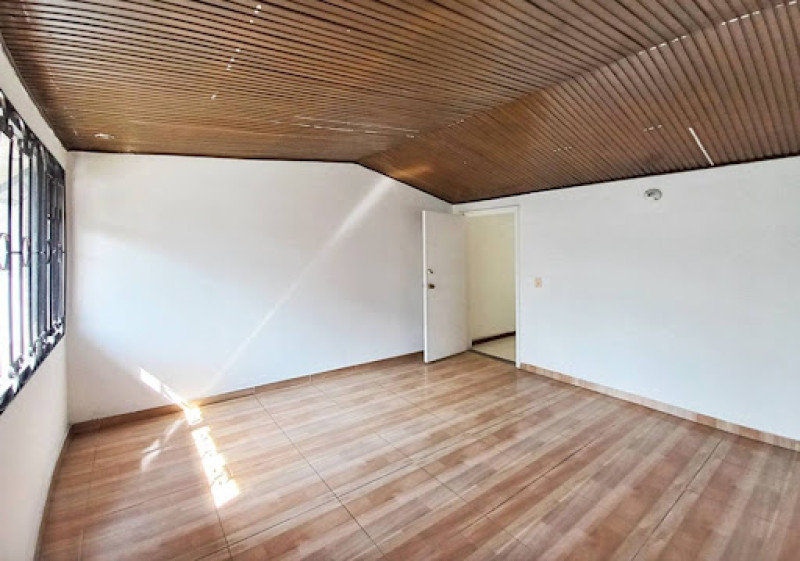 Casa - Apartamento(S) En Venta - Normandía, Bogotá