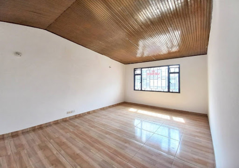 Casa - Apartamento(S) En Venta - Normandía, Bogotá