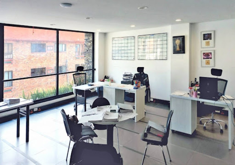 Edificio En Arriendo - Santa Ana Occidental, Bogotá