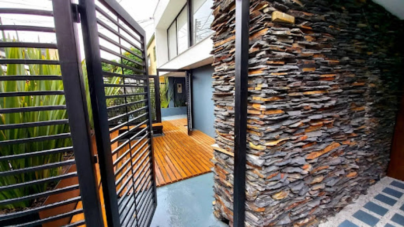 Comercial (Casa Para Comercio) En Arriendo - Santa Paula, Bogotá