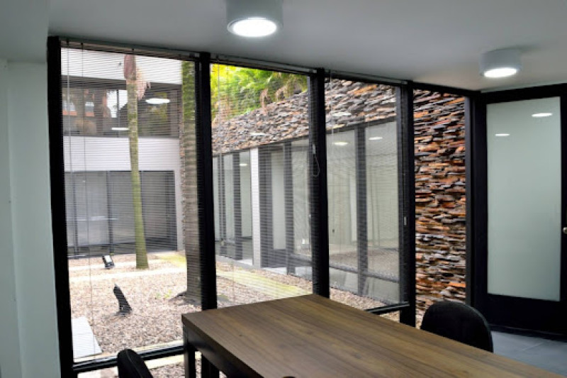 Comercial (Casa Para Comercio) En Arriendo - Santa Paula, Bogotá