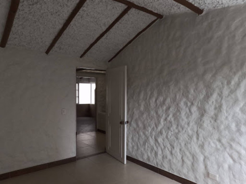 Local En Arriendo - Santa Barbara, Bogotá