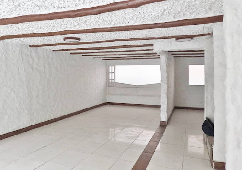 Local En Arriendo - Bella Suiza, Bogotá