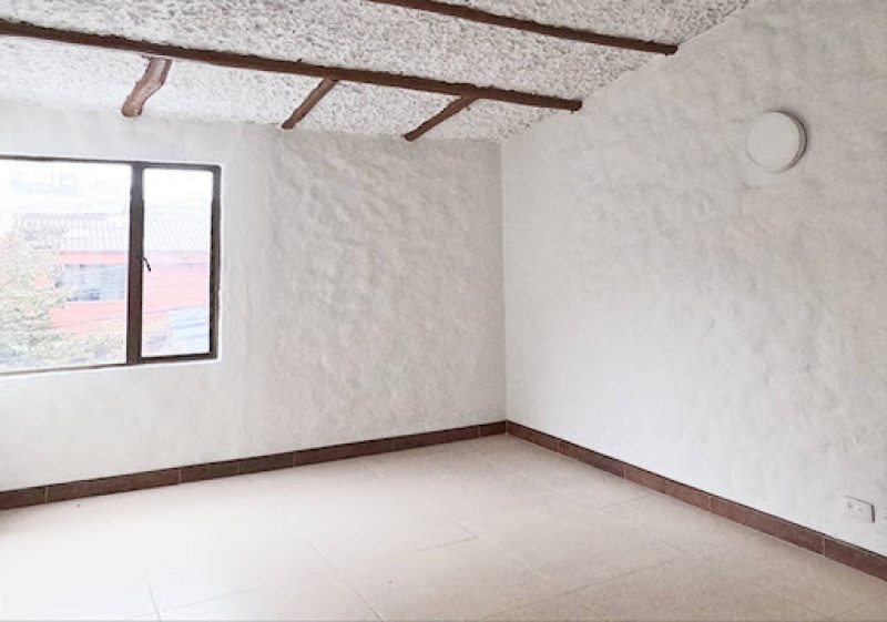 Local En Arriendo - Bella Suiza, Bogotá
