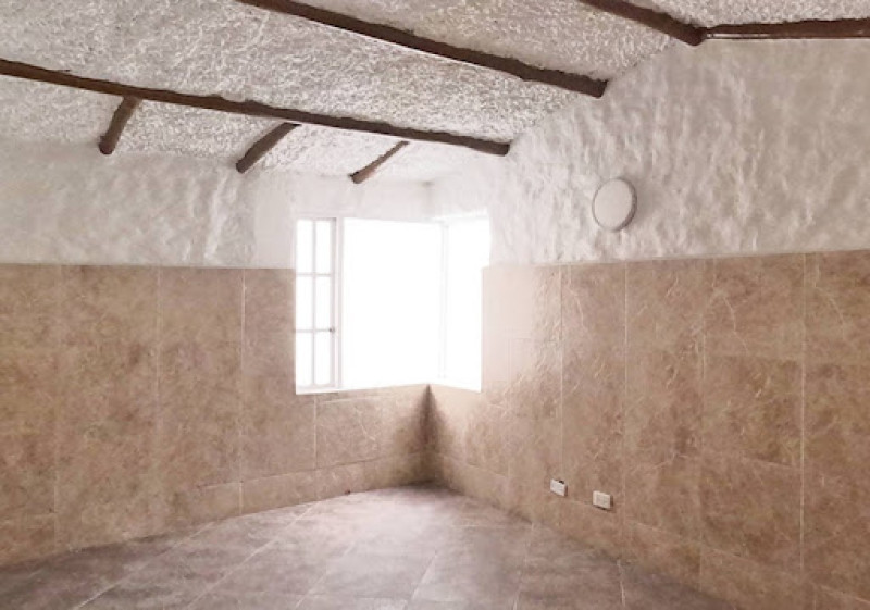 Local En Arriendo - Bella Suiza, Bogotá
