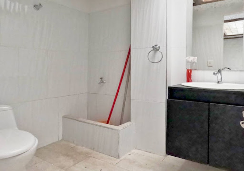 Local En Arriendo - Bella Suiza, Bogotá