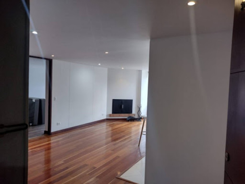 Apartamento En Arriendo - El Salitre, Bogotá
