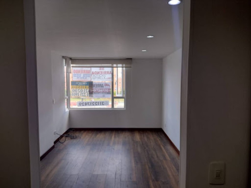 Apartamento En Arriendo - El Salitre, Bogotá