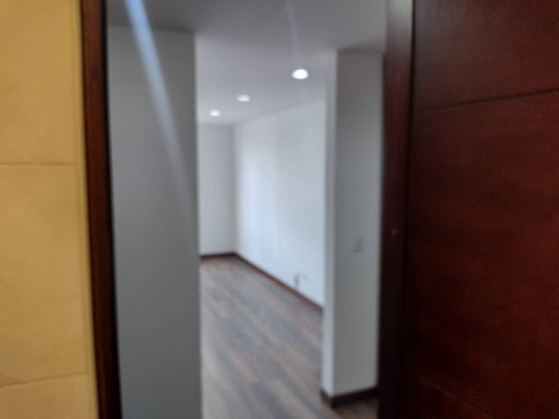 Apartamento En Arriendo - El Salitre, Bogotá