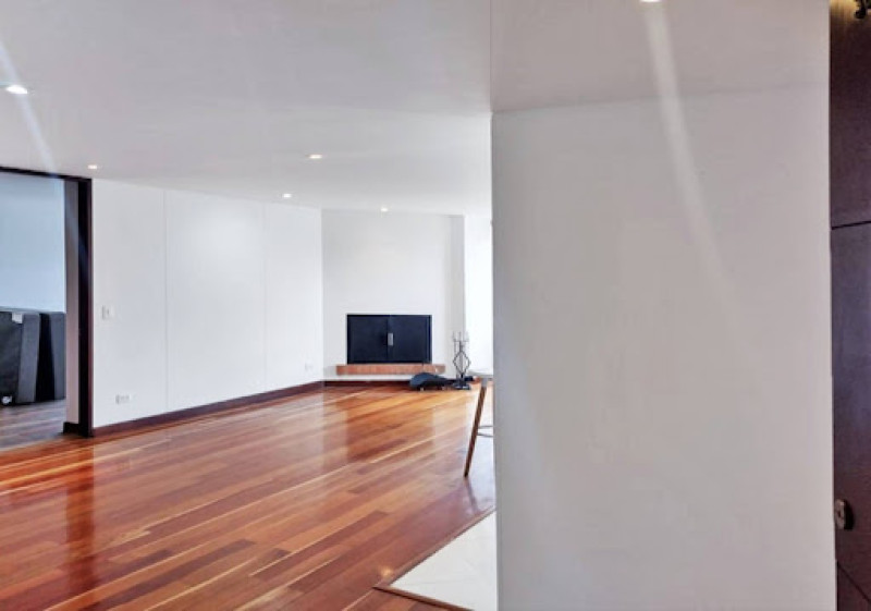 Apartamento En Arriendo - El Salitre, Bogotá