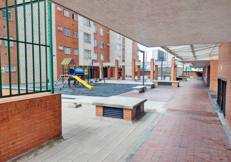 Apartamento En Arriendo - El Salitre, Bogotá