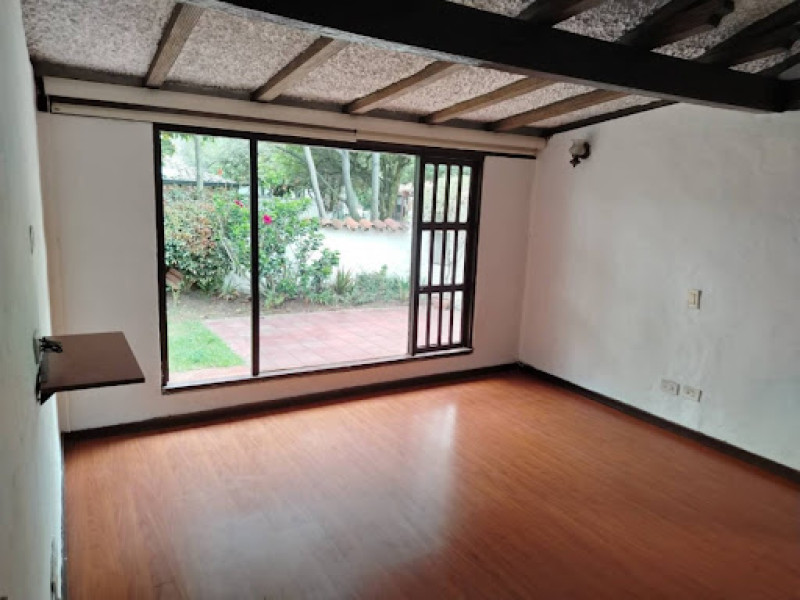 Casa - Apartamento(S) En Arriendo - Niza Ix, Bogotá