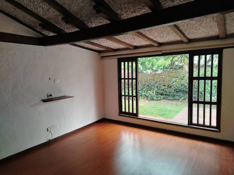 Casa - Apartamento(S) En Arriendo - Niza Ix, Bogotá