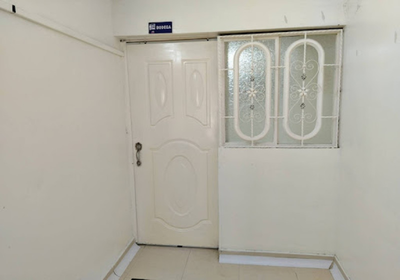 Local En Arriendo - Modelia Occidental, Bogotá