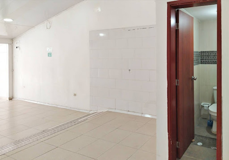 Local En Arriendo - Modelia Occidental, Bogotá