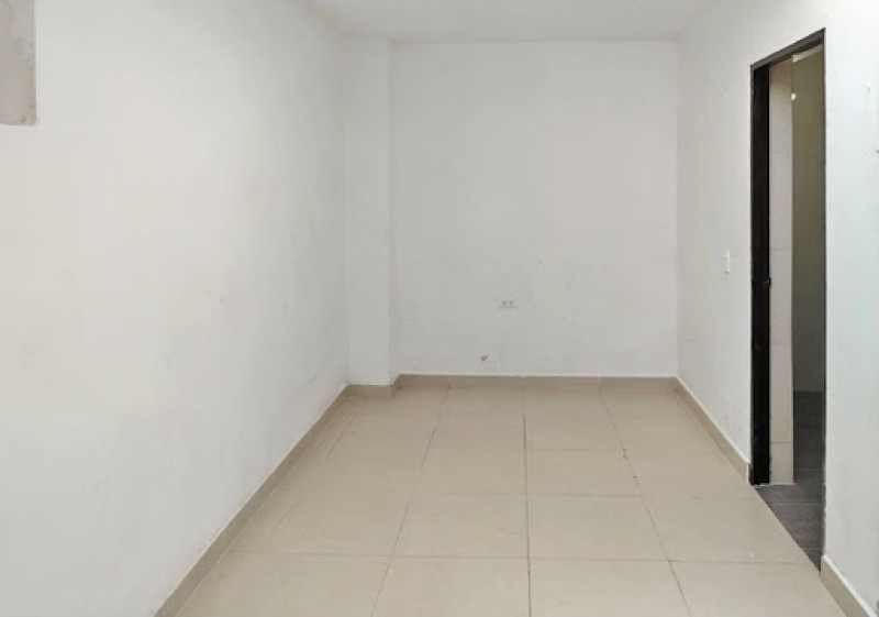 Local En Arriendo - Modelia Occidental, Bogotá