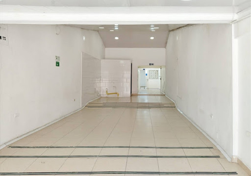 Local En Arriendo - Modelia Occidental, Bogotá