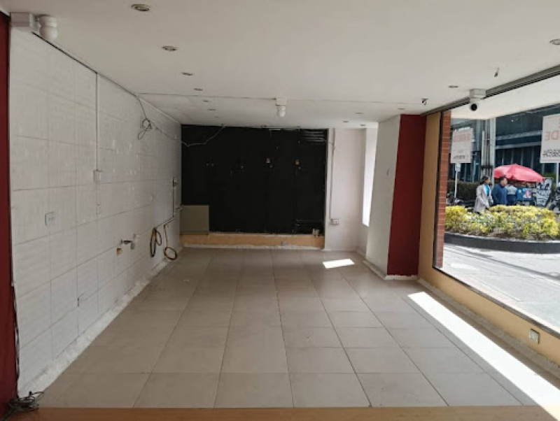 Local En Arriendo - Chicó, Bogotá