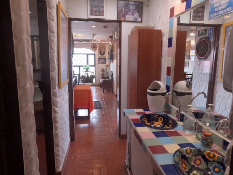 Comercial (Casa Para Comercio) En Arriendo - El Refugio, Bogotá