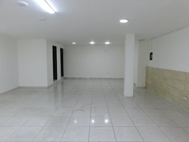 Local En Arriendo - Santa Isabel, Bogotá